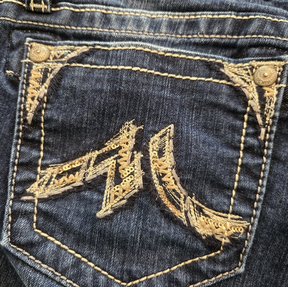 Miss Me Jeans - Picture 3 of 13